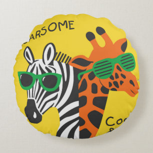Cool zebra and giraffe wearing glasses on yellow b rundes kissen