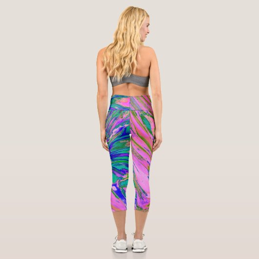 Coole Abstrakte Chartreuse und Hot Pink Groovy Ret Capri Leggings (Rückseite)