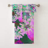Coole Abstrakte Retro-Natur in Rosa und Kalkgrün Badhandtuch Set (Insitu)