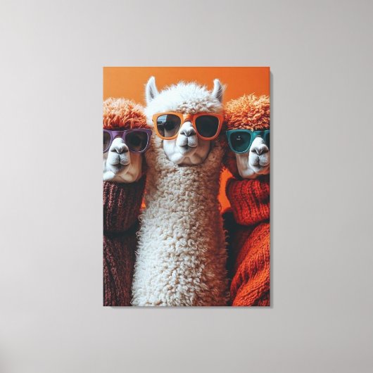Coole Alpacas in Sweaters und Sonnenbrillen Leinwanddruck (Vorderseite)