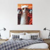 Coole Alpacas in Sweaters und Sonnenbrillen Leinwanddruck (Insitu (Schlafzimmer))