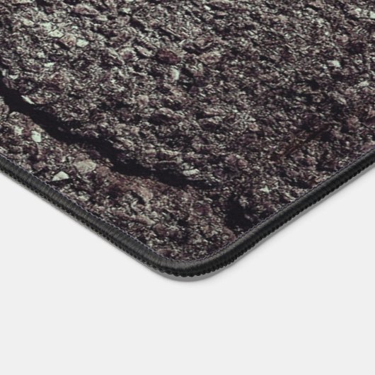 Coole Asphaltdeckenlinien Monogram Schreibtischunterlage (Ecke)