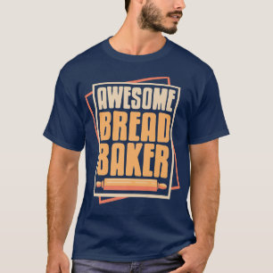 Coole Backformen für phantastisches Brotbacken vor T-Shirt