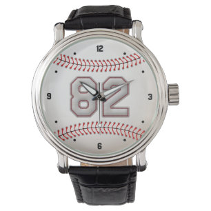 Coole Baseball-Player-Nummer 82 - Sticks sehen aus Armbanduhr