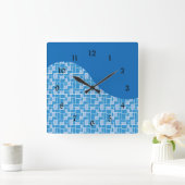 Coole blaue bunte Fliesen-Wellen-Muster-Geschenke Quadratische Wanduhr (Zuhause)