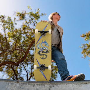 Coole Blitze des modernen blauen Drachen Skateboard