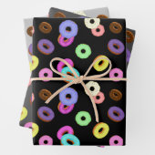 Coole, bunte Donuts schwarz Geschenkpapier Set (Beispiel)