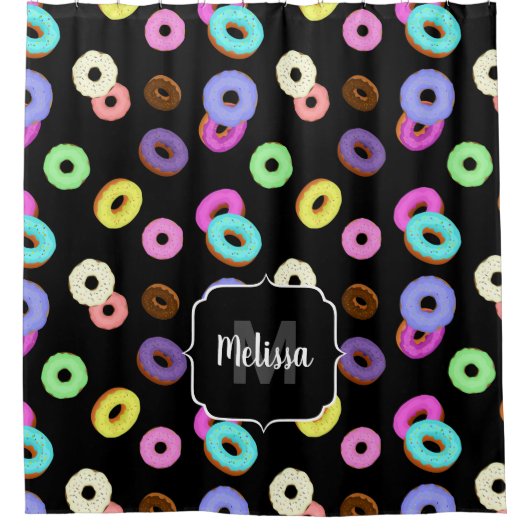 Coole, bunte Donuts schwarze Monogramm Duschvorhang (Vorderseite)