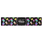 Coole, bunte Donuts schwarze Monogramm Namensplakette (Vorderseite)