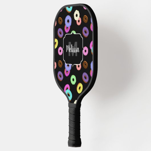 Coole, bunte Donuts schwarze Monogramm Pickleball Schläger (Links)