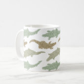Coole Camouflage Alligatoren - nahtloses Muster. Kaffeetasse (Vorderseite Links)
