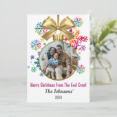 Coole Crew Regenbogen Schneeflocken Foto Feiertagskarte (Stehend Vorderseite)