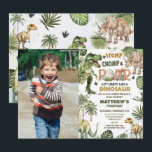 Coole Dinosaurier Jurassic Greenery Geburtstag Fot Einladung<br><div class="desc">Personalisieren Sie diese phantastische Dinosaurier Geburtstagsfoto / Foto Einladung einfach und schnell. Klicken Sie einfach auf die Schaltfläche Bearbeiten mit Entwurfswerkzeugen, um den Text weiter zu bearbeiten, Schriftart und Schriftart zu ändern. Mit einer Schlagzeile von "Stomp, Chomp & Roar, Let's Party Like a Dinosaur", lebensechten Dinosauriern und Jurassischen Pflanzen. Matching-Elemente...</div>