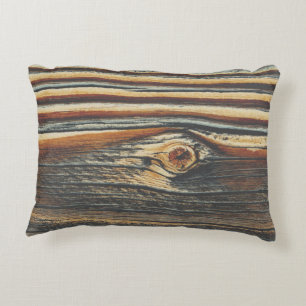 Coole Holzkörnerkunst Dekokissen