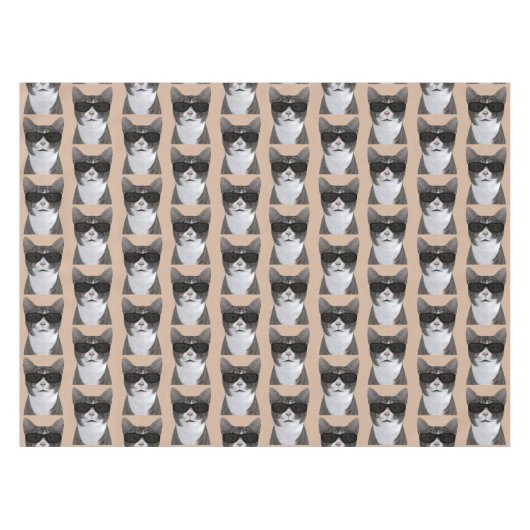 Coole Katze in der Stadt Tischdecke (Vorderseite (Horizontal))
