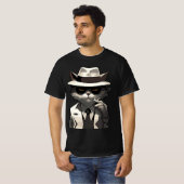 Coole Katze Noir: Suave und mysteriöse Feline T-Shirt (Vorne ganz)