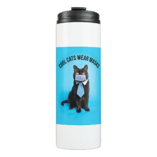 Coole Katzen tragen Masken Thermosbecher