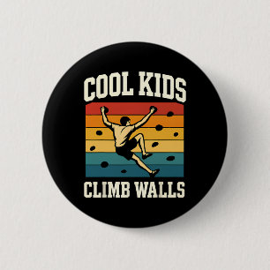 Coole Kids klettern an Wänden Extremsport Boulder  Button