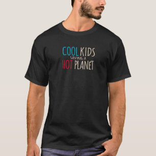Coole Kinder, die einen heißen Planeten für Klimaa T-Shirt
