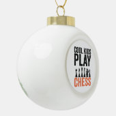 Coole Kinder spielen Schach Funny Schach Board Lie Keramik Kugel-Ornament (Links)