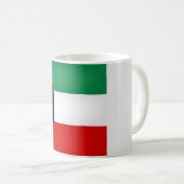 Coole Kuwait-Flagge Kaffeetasse (VorderseiteRechts)
