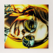 Coole Lady in Sonnenbrille Reflektion einer Straße Puzzle (Horizontal)