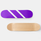 Coole Lila Streifen Skateboard (Horizontal)