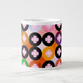 Coole Mehrfarbige Kreise und rosafarbene Knöpfe Jumbo-Tasse (Vorderseite)