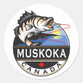Coole Muskoka Kanada Fischerei Wappen im Freien Runder Aufkleber (Vorderseite)