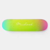 Coole Personalisierte Neon Ombre Skateboard (Horizontal)