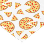 Coole Pizzas und Schnitte auf Weiß Kurzer Tischläufer (Ecke)