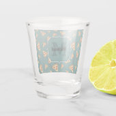 Coole Pizzaslicen Vintages aquamarines Muster Mono Schnapsglas (Rückseite)