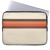 Coole Retro 70er Streifen-Brown-Orangen-Mandarine Laptopschutzhülle (Vorderseite)