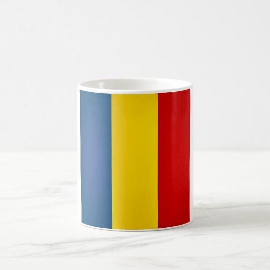 Coole rumänische Flagge Kaffeetasse (Mittel)