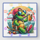 Coole Schildkröte mit einem Drink an der Strandpro Quadratische Wanduhr (Vorderseite)