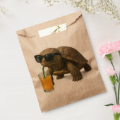 Coole Schildkröte trinkt Saft Sticker Geschenktütchen (Versiegelt)