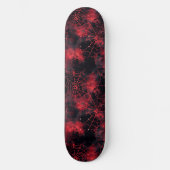 Coole Schwarz-Rot-Spike-Webdesign-Skateboard Skateboard (Vorderseite)