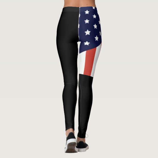 Coole schwarze Flagge Weißbriefe USA Frauen Leggings (Rückseite)