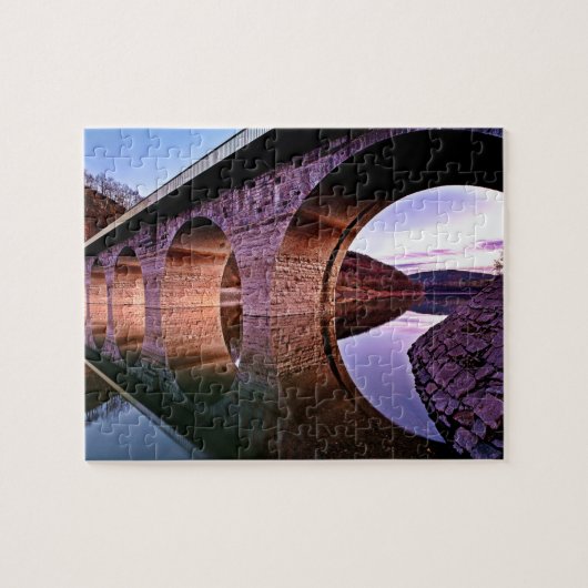 Coole Steinbrücke Spiegelungen Sonnenuntergang Puz Puzzle (Horizontal)