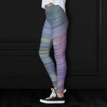 Coole Strata | Beautiful Blue Lila and Gold Agate Leggings<br><div class="desc">Mystische minimale Eleganz eines Imitats metallische goldene Schichten in prächtigen agate Stein mit schönen Eben und fließender flüssiger Tinte für eine Bio Marmorstruktur. Die konzeptuelle moderne abstrakte Ästhetik bringt einen sanften Luxus mit sich, der einen vollkommenen Pop von Farbe und persönlichem Stil schafft. Auch übertragbar auf Schul-/Büromaterial oder Dekoration für...</div>