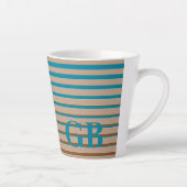 Coole Streifen braun und blau Mit Monogramm Milchtasse (Rechts)