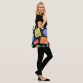 Coole trendy Patches Design. Abstrakter Hintergrun Tasche (Am Model)
