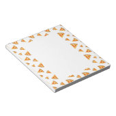 Coole und lustige Pizzaschnitte auf Weiß Notizblock (angewinkelt)