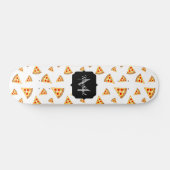 Coole und lustige Pizzaslicmuster Monogramm weiß Skateboard (Horizontal)