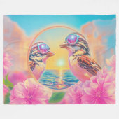 Coole Vögel mit Sonnenbrille bei Sonnenuntergang Fleecedecke (Vorderseite (Horizontal))