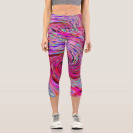 Cooler Abstrakter Retro Hot Pink und Roter Blütenw Capri Leggings