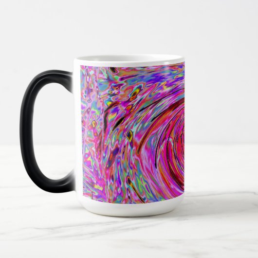 Cooler Abstrakter Retro Hot Pink und Roter Blütenw Verwandlungstasse (Links)