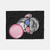 Cooler Affe mit amerikanischen Fahnen am 4. Juli Fleecedecke (Vorderseite (Horizontal))