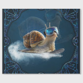 Cooler als die Erholung, die Snowboardsnail. Geschenkpapier (Flach)