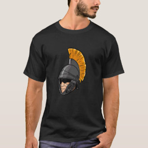 Cooler alter Römer mit Helm T-Shirt
